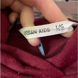 im selling this red hoodie/jacket, its soft comfortable and is in good shape.